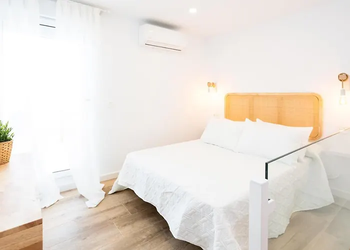 Gasthof Viejo Baluarte House 4*